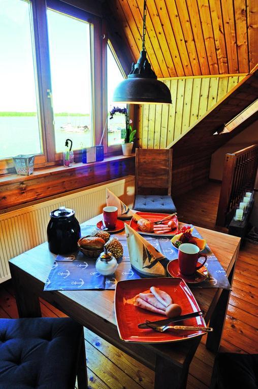 Blick Auf Den Bodden Apartment Ribnitz-Damgarten Bagian luar foto